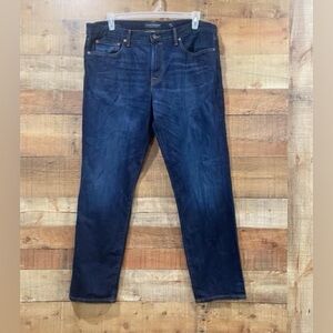 Lucky Brand Dark Indigo 221 Straight Size 38